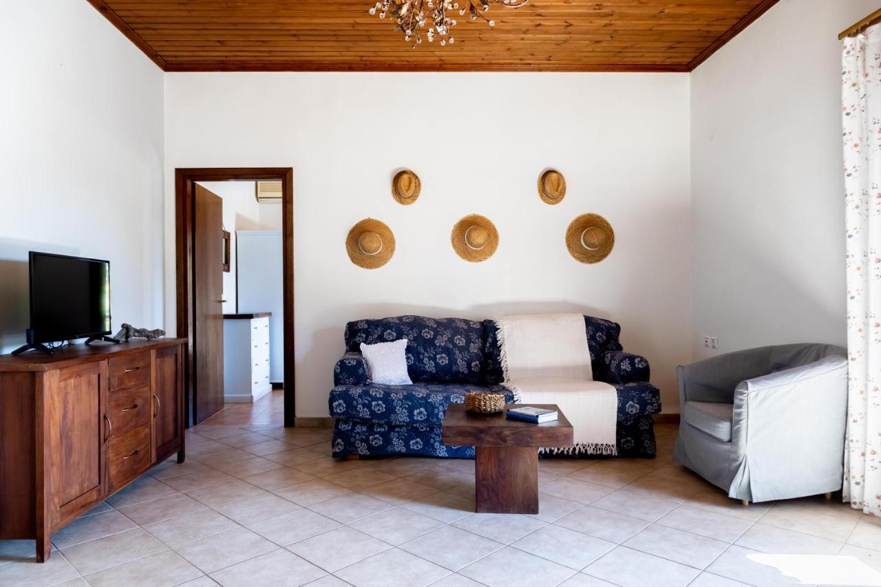 Porto Koufo Resort Экстерьер фото